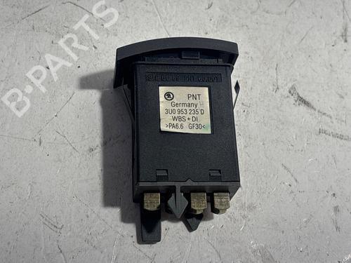 Warning switch SKODA SUPERB I (3U4) 1.9 TDI | BP37273067I22 - Image 3