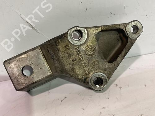 Used Engine mount CITROËN XSARA Coupe (N0) 1.9 D (70 hp) 30403252