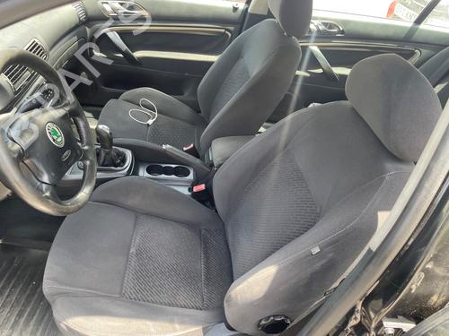 Sæde sæt SKODA SUPERB I (3U4) 2.0 TDI BP27392126C78