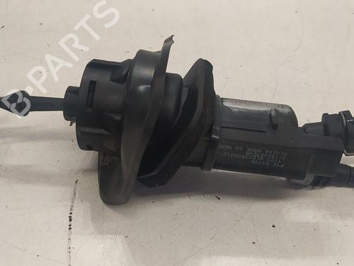 Used Clutch slave cylinder VOLVO S40 II (544) 2.4 (140 hp) 24189699