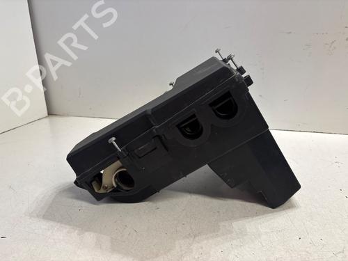 Fuse box LAND ROVER FREELANDER I (L314) 2.0 Td4 4x4 | BP28827249E1