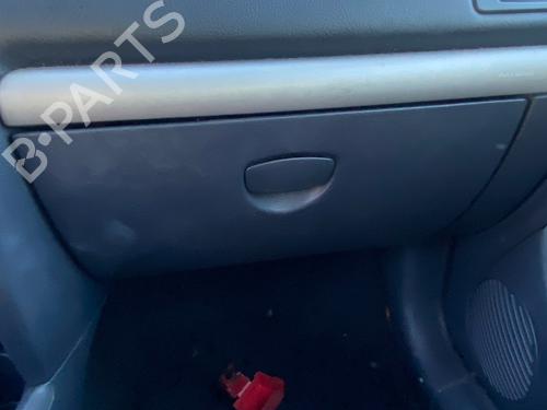 Used Glove box Glove box RENAULT CLIO II (BB_, CB_) [1998-2016] 34043206 34043206
