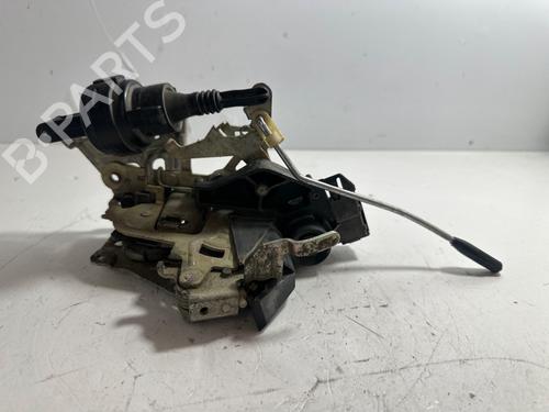 Used Front left lock Front left lock MERCEDES-BENZ E-CLASS (W210) E 200 (210.035) (136 hp) 32072031 32072031