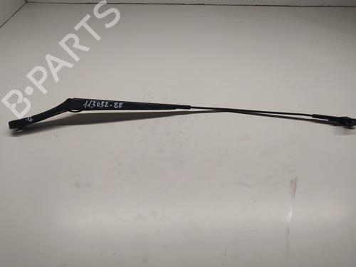 Used Front windshield wiper arm VW JETTA III (1K2) [2004-2013]  23569776