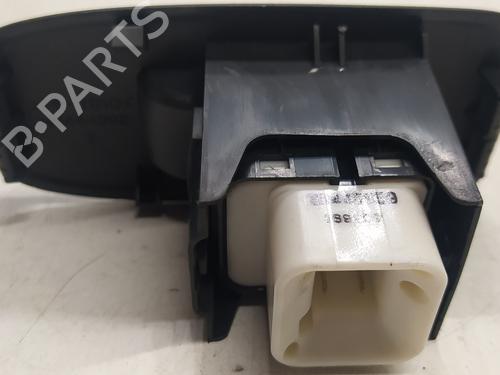 Right rear window switch MITSUBISHI PAJERO III (V7_W, V6_W) 3.2 Di-D (V68W, V78W) | BP25124811I28 