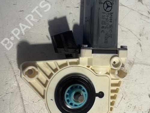 Used Right rear window motor Right rear window motor 37630269 37630269