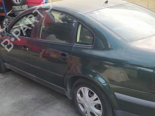 Høyre bak utvendig håndtak VW PASSAT B5 (3B2) 1.9 TDI | BP23570781C130 