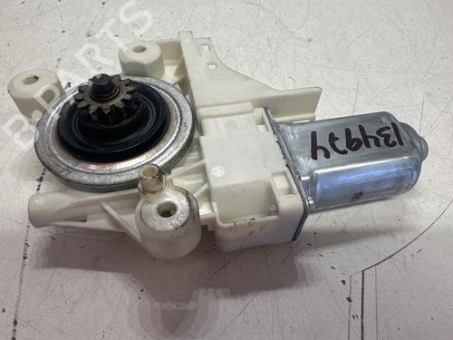 Right front window motor FORD FOCUS C-MAX (DM2) | BP28413298E20