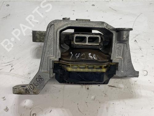 Used Engine mount Engine mount FORD FOCUS III Turnier [2010-2020] 33709963 33709963
