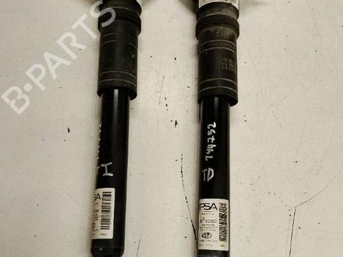 Used Right rear shock absorber Right rear shock absorber 38723057 38723057