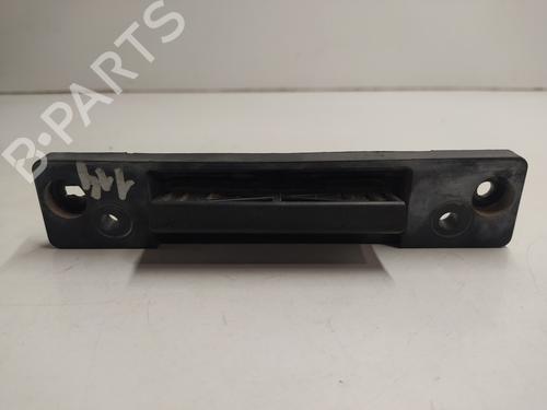 Used Tailgate handle KIA SORENTO I (JC) 2.5 CRDi (170 hp) 23569998