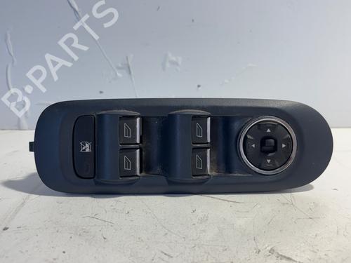 Used Left front window switch Left front window switch 36677782 36677782