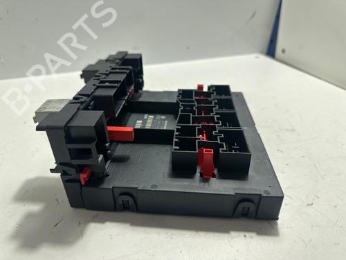Fuse box SKODA SUPERB I (3U4) 2.0 TDI | BP30572705E1