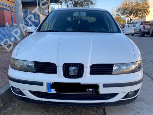 Left front window switch SEAT LEON (1M1) | BP31026862I27