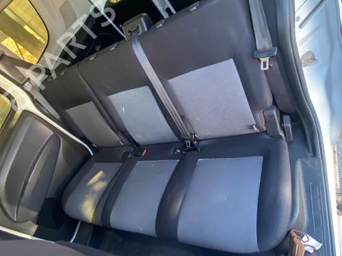 Used Rear seat Rear seat 38076992 38076992