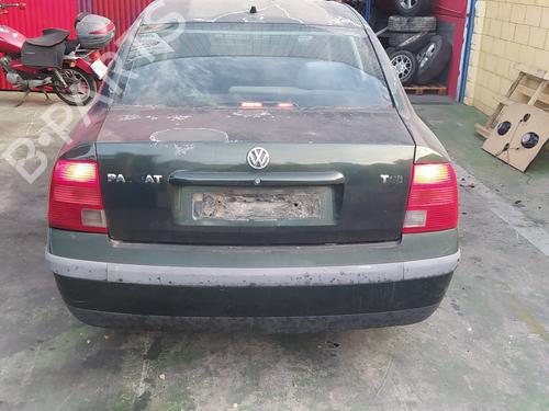 Høyre bak utvendig håndtak VW PASSAT B5 (3B2) 1.9 TDI | BP23570781C130 