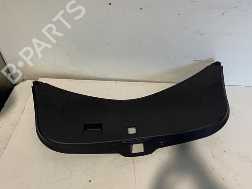 Bagasjeromsbekledning MAZDA 323 F V (BA) 1.5 16V (BA11) (88 hp) 32289920