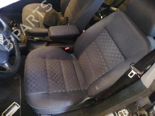 Trzecie światło stopu AUDI A6 C5 (4B2) 1.9 TDI | BP7061183L11 