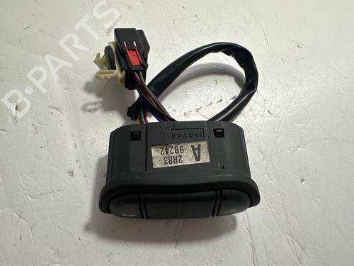 Switch JAGUAR S-TYPE II (X200) 2.7 D | BP31934015I30