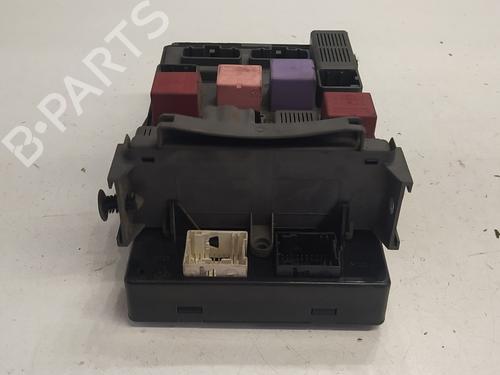 Fuse box RENAULT LAGUNA II (BG0/1_) 1.9 dCi (BG12) | BP24321600E1 