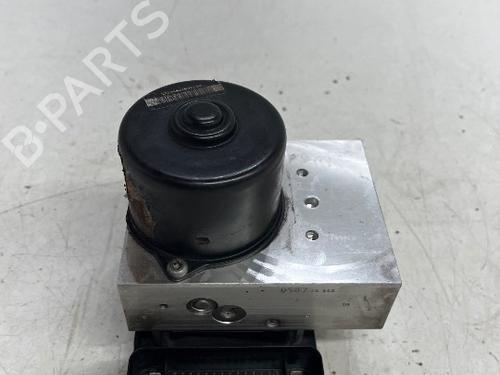 Used ABS pump ABS pump MERCEDES-BENZ CLK (C209) CLK 270 CDI (209.316) (170 hp) 30386399 30386399