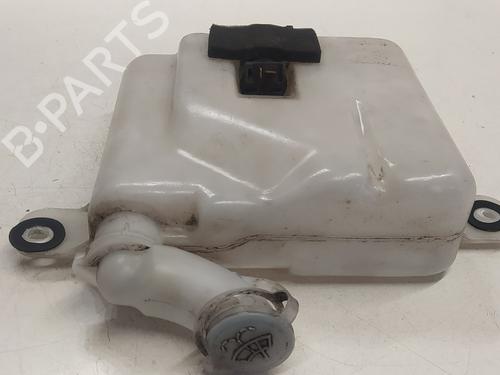 Windscreen washer tank TOYOTA LAND CRUISER 90 (_J9_) 3.0 TD (KZJ90_, KZJ95_, KZJ90R, KZJ95R, KZJ90W, KZJ95W) | BP28157510C113 