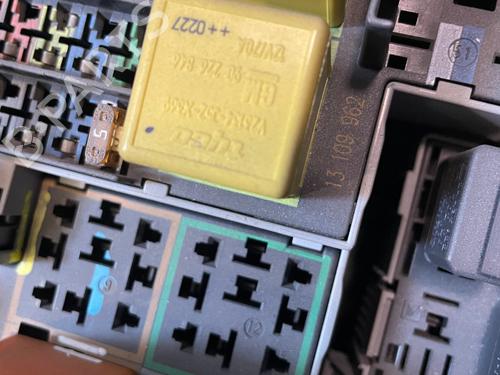 Fuse box OPEL CORSA C (X01)  | BP29521740E1  - Image 7