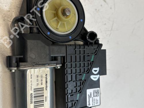 Used Right front window motor Right front window motor VW POLO IV (9N_, 9A_) 1.4 16V (75 hp) 33833727 33833727