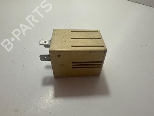 Used Electronic module CITROËN JUMPY I (U6U_) 1.9 TD (90 hp) 30560163