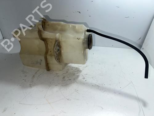 Used Windscreen washer tank Windscreen washer tank VOLVO S60 I (384) D5 (163 hp) 33305392 33305392