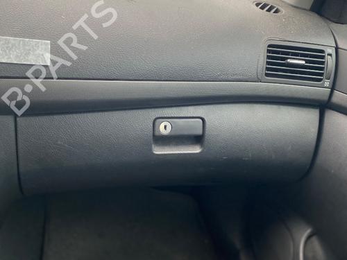 Used Glove box Glove box TOYOTA AVENSIS (_T25_) 2.2 D-4D (ADT251_, ADT251R) (150 hp) 30928755 30928755