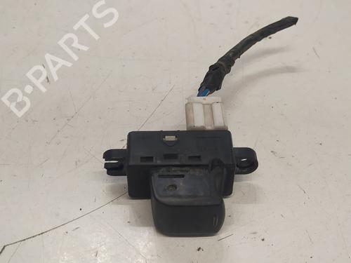 Used Right front window switch NISSAN CABSTAR (F24M, F24W) 28.11 DCI, 32.11 DCI, 35.11 DCI 2.5 (F24M) (110 hp) 26225711