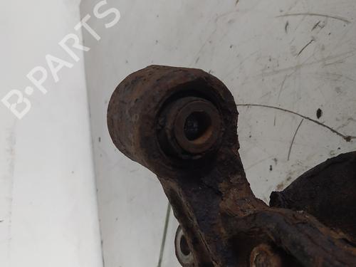 Right rear steering knuckle MITSUBISHI PAJERO III (V7_W, V6_W) 3.2 Di-D (V68W) | BP23953925M28 