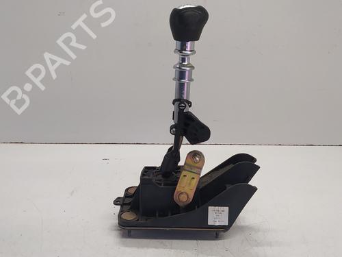 Used Gear lever FORD MONDEO III Saloon (B4Y) 2.0 TDCi (130 hp) 23182844