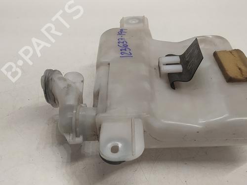 Windscreen washer tank TOYOTA LAND CRUISER 90 (_J9_) 3.0 TD (KZJ90_, KZJ95_, KZJ90R, KZJ95R, KZJ90W, KZJ95W) | BP28157510C113 