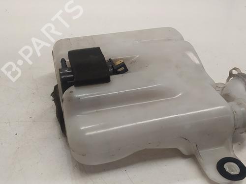 Windscreen washer tank TOYOTA LAND CRUISER 90 (_J9_) 3.0 TD (KZJ90_, KZJ95_, KZJ90R, KZJ95R, KZJ90W, KZJ95W) | BP28157510C113 
