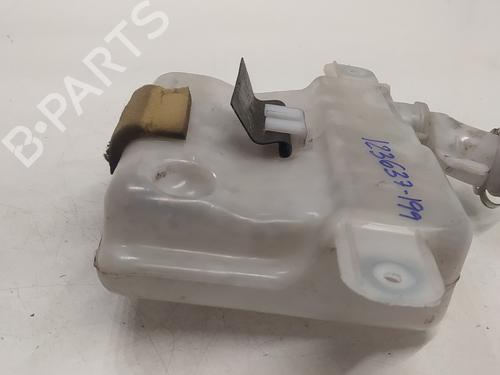 Windscreen washer tank TOYOTA LAND CRUISER 90 (_J9_) 3.0 TD (KZJ90_, KZJ95_, KZJ90R, KZJ95R, KZJ90W, KZJ95W) | BP28157510C113 