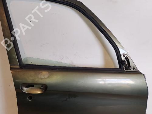Used Right front door Right front door 38472567 38472567