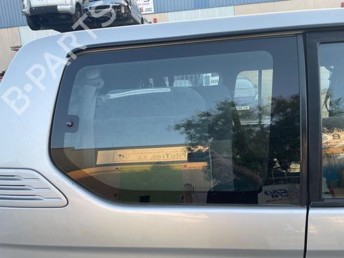 Used Rear right quarter glass TOYOTA LAND CRUISER 90 (_J9_) 3.0 TD (KZJ90_, KZJ95_, KZJ90R, KZJ95R, KZJ90W, KZJ95W) (125 hp) 28083678