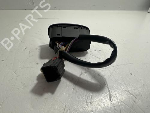 Switch JAGUAR S-TYPE II (X200) 2.7 D | BP31934015I30