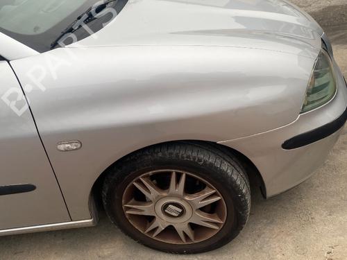Used Right front fenders SEAT CORDOBA (6L2) 1.9 TDI (100 hp) 30923230