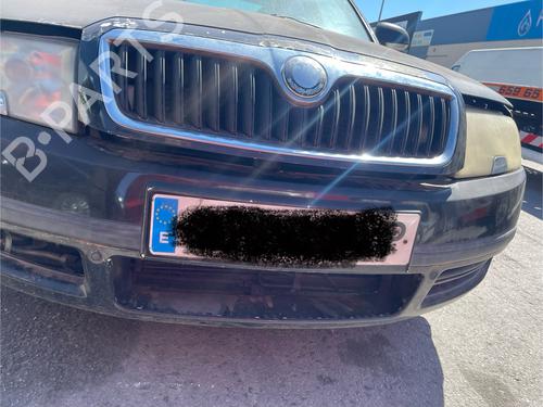 Used Front bumper Front bumper SKODA SUPERB I (3U4) 1.9 TDI (105 hp) 33219261 33219261