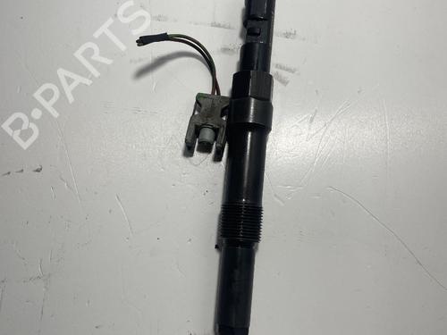 Inyector FORD MONDEO III (B5Y) [2000-2007]  31608357