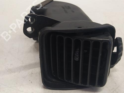 Used Air vent TOYOTA LAND CRUISER 90 (_J9_) 3.0 TD (KZJ90_, KZJ95_, KZJ90R, KZJ95R, KZJ90W, KZJ95W) (125 hp) 17626864
