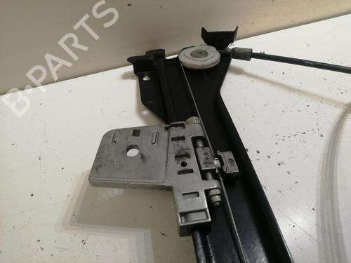 Used Front right window mechanism Front right window mechanism MERCEDES-BENZ CLK (C209) CLK 270 CDI (209.316) (170 hp) 34713456 34713456