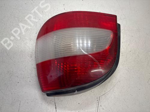 Farolim direito RENAULT SCÉNIC I MPV (JA0/1_, FA0_) 1.9 dCi (JA05, JA1F) (102 hp) 27689980