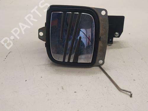 Used Tailgate handle SEAT CORDOBA (6L2) 1.4 16V (75 hp) 24115727