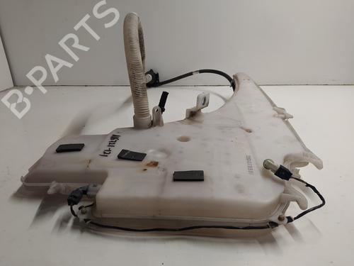 Used Windscreen washer tank BMW 1 Coupe (E82) 120 d (177 hp) 33163072