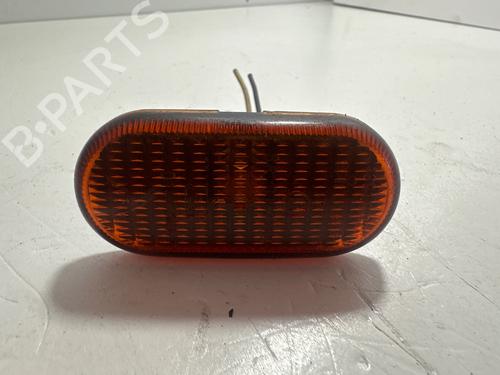 Used Right side indicator RENAULT SCÉNIC I MPV (JA0/1_, FA0_) 1.9 dCi (JA05, JA1F) (102 hp) 31602901