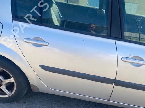 right-rear-door-renault-megane-ii-saloon-lm01_-2003-34098709 main image